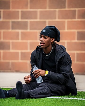 Shot by VDP — track